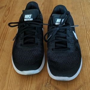 Nike free run black